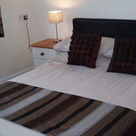 Copper Beech Rooms New Quay Extérieur photo