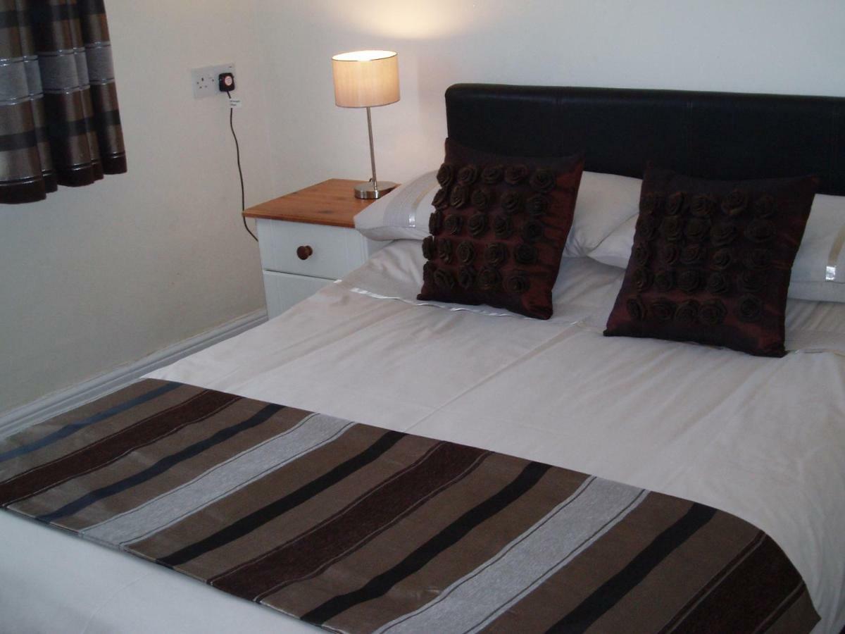 Copper Beech Rooms New Quay Extérieur photo